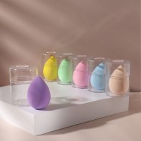 Спонж для нанесения косметики в футляре «Капля», 6 × 4,5 см, увеличивается при намокании, цвет МИКС