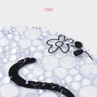 Коврик противоскользящий в ванну на присосках Доляна «Кошечки», 38×67.5 см, цвет белый