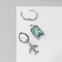 Серьги с эмалью «Брелок» самолет и чемодан, цвет голубой в серебре