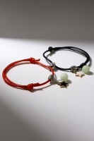 Браслеты парные «Неразлучники» на магните, шары со звездой, чёрно-красные, d=6 см