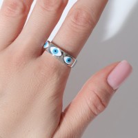 Кольцо «Оберег» глаз, ряд, цвет бело-голубой в серебре, безразмерное