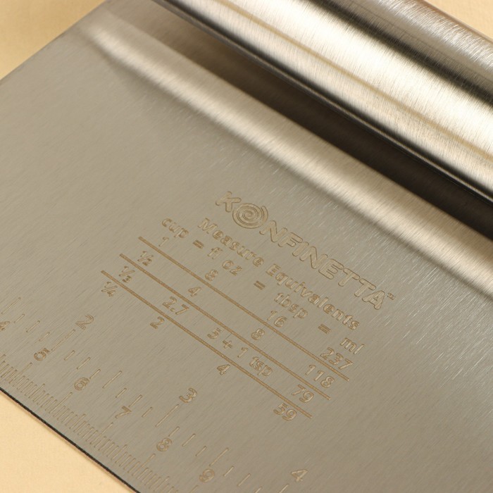 Шпатель кондитерский с размерной линейкой KONFINETTA, 15×11.5 см