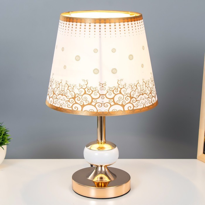 Настольная лампа с подсветкой «Ариэль» Е27 40 Вт бело-золотой 21×21×34 см RISALUX