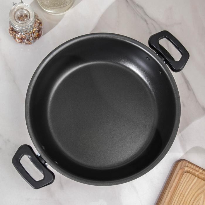 Жаровня «Эксперт», 4 л, d=24 см, стеклянная крышка, пластмассовые ручки, антипригарное покрытие, цвет бордовый