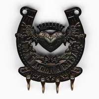 Ключница настенная подкова «Счастья и добра», 10.3×12.5 см