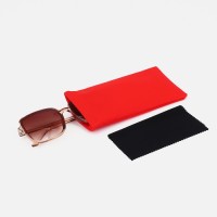 Футляр для очков на затяжке, салфетка, цвет красный