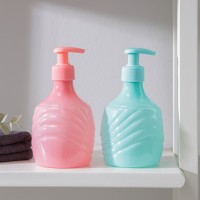 Дозатор для жидкого мыла «Волны», 7,8×7,8×15,5, цвет МИКС