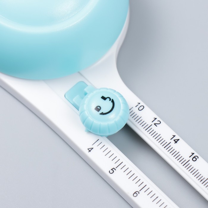 Круговой резак d=10-32 см 3,5х22х7 см Круговой резак d=10-32 см 3,5х22х7 см