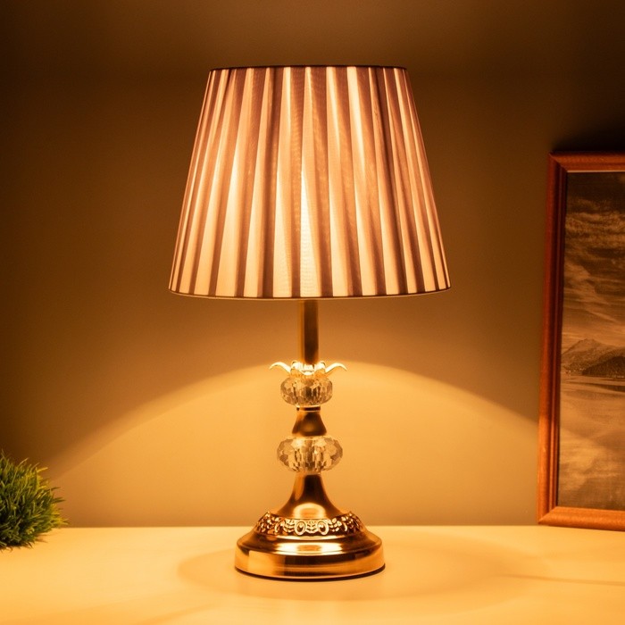 Настольная лампа 16884/1 Е27 40Вт золото 22х22х35 см RISALUX