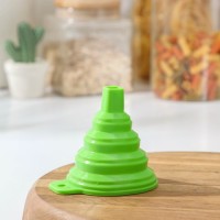 Воронка складная Доляна «Квадро», 7×9 см, цвет МИКС