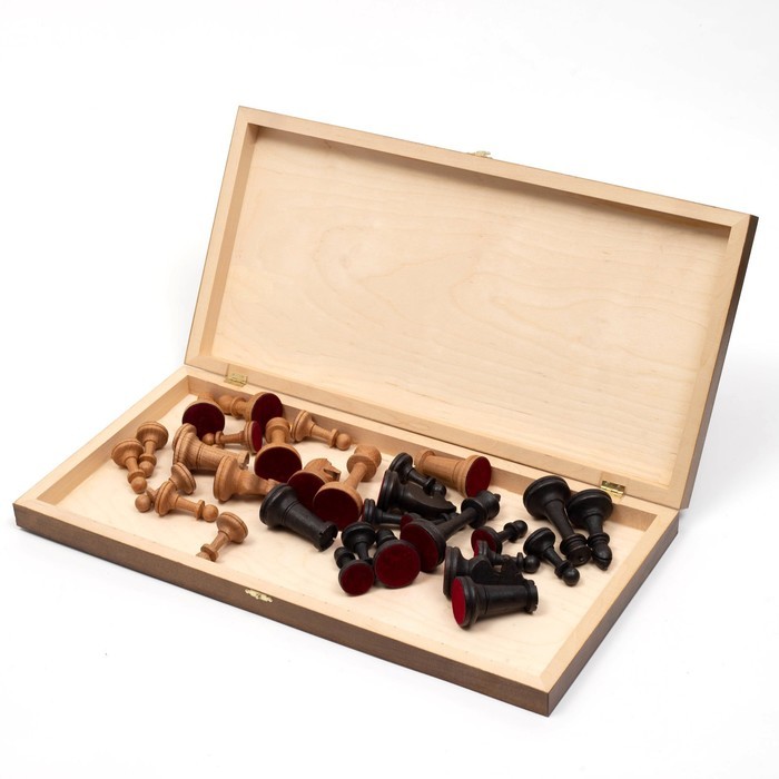 Шахматы турнирные, утяжеленные фигуры (король 10.5 см, пешка 5.2 см), 50 х 50 см