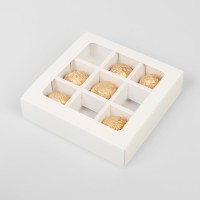 Упаковка для конфет 9 шт,14,5 х 14,5 х 3,5 см, красный