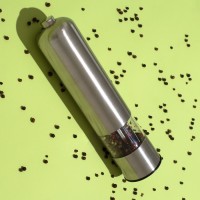 Мельница электрическая Luazon LET-002, металл, от батареек, серебристая