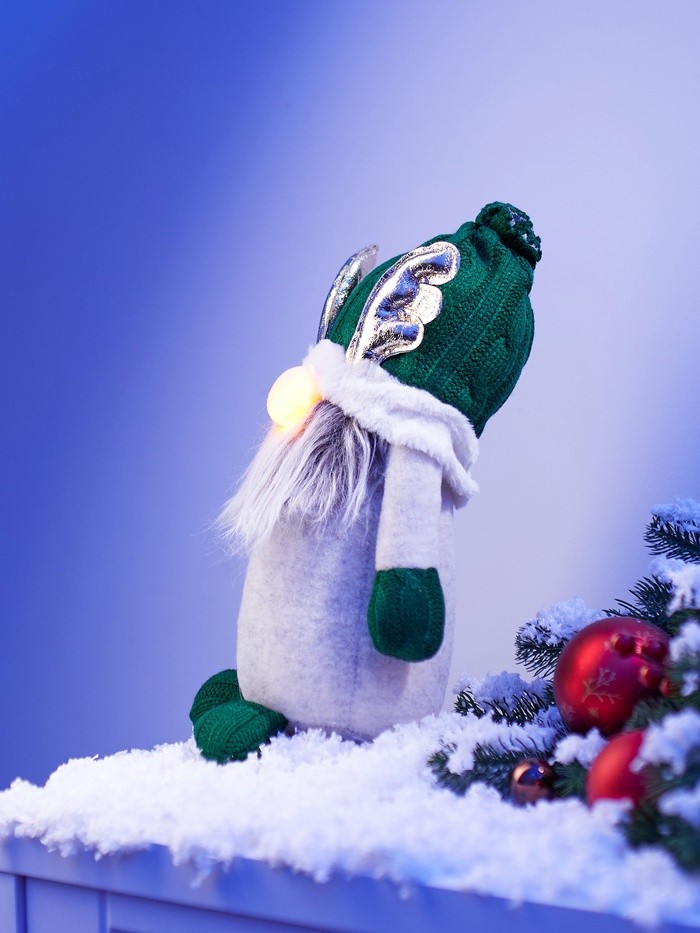 Фигура текстиль «Гном лосяш в зелёном» 33×12×18 см, 1 LED, от батареек AG10×3, свечение тёплое белое