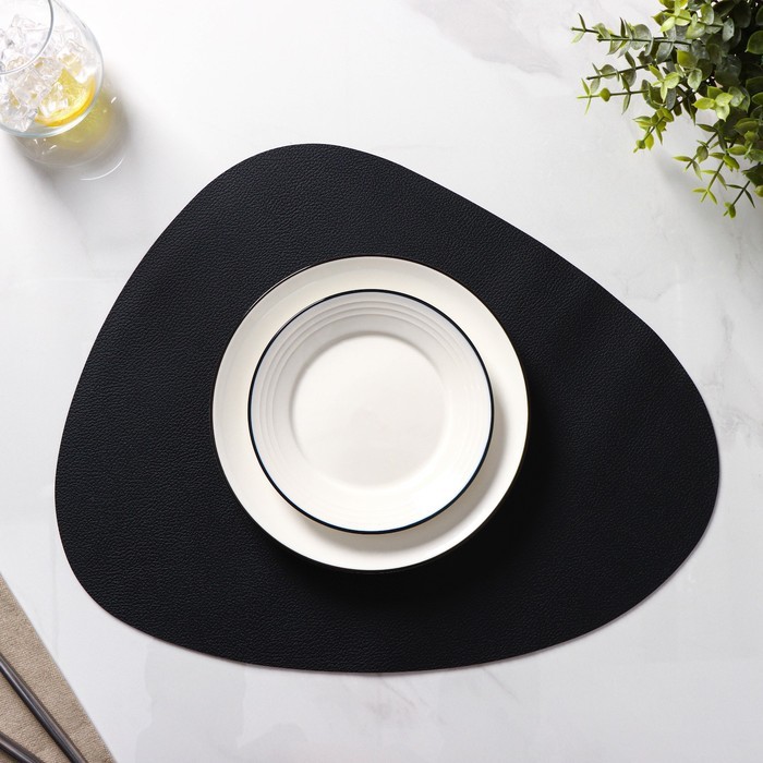 Салфетки сервировочные на стол Magistro «Тэм», 44×35 см, 4 шт., чёрные