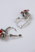 Серьги со стразами «Сердце» мерцание, бело-красные в серебре