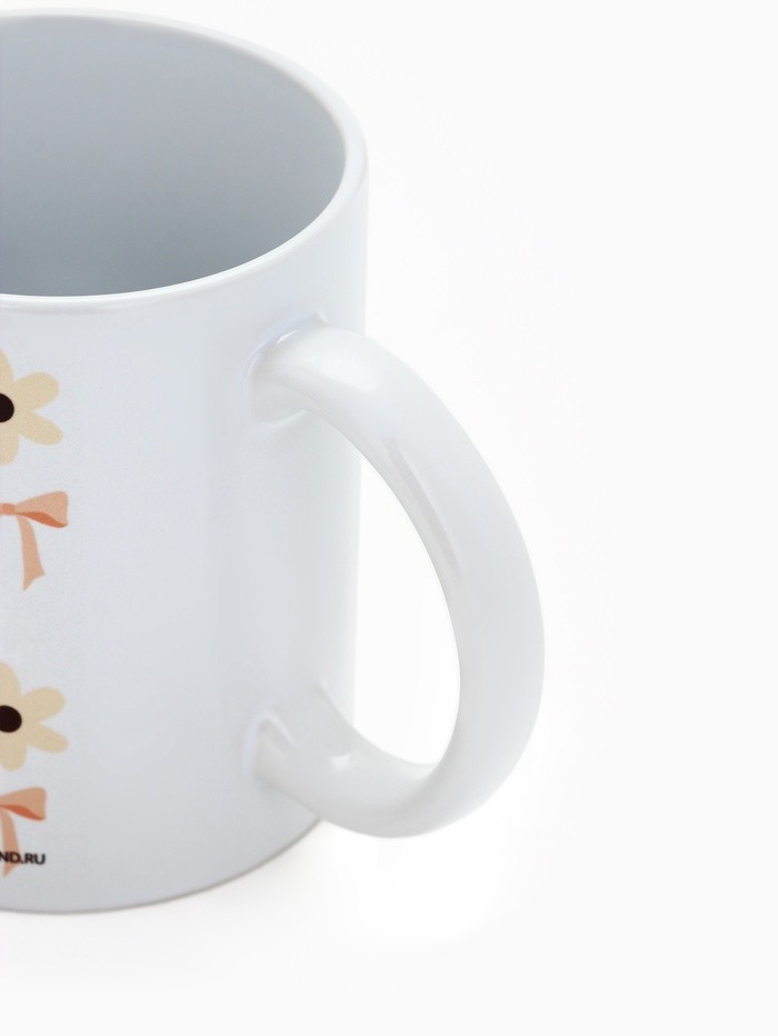Кружка керамическая «С 8 марта! Бантики», 320 мл