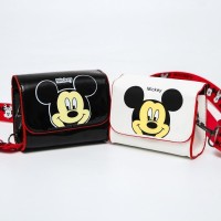 Сумка десткая на клапане, 9х12 см, регулируемый ремень, Микки Маус МИКС