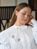 Брошь «Сияние» с цепочками, цвет белый в серебре