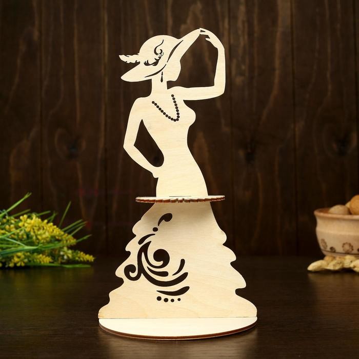 Салфетница "Девушка в шляпе" Салфетница "Девушка в шляпе"