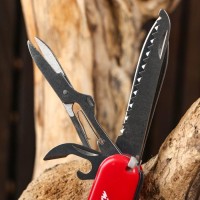 Нож швейцарский «Мастер К» 12 в 1, красный