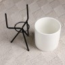 Кашпо "Цилиндр" белое, на черной подставке, 15х8х8см Кашпо "Цилиндр" белое, на черной подставке, 15х8х8см