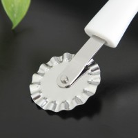 Нож для пиццы и теста Доляна Style, 18 см, ручка sоft tоuch, цвет МИКС