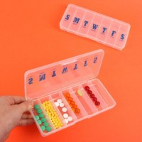 Таблетница «Неделька», английские буквы, 21×9.5×3 см, 7 секций, прозрачная