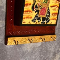 Ключница дерево "Путешественники" 20х25х5 см