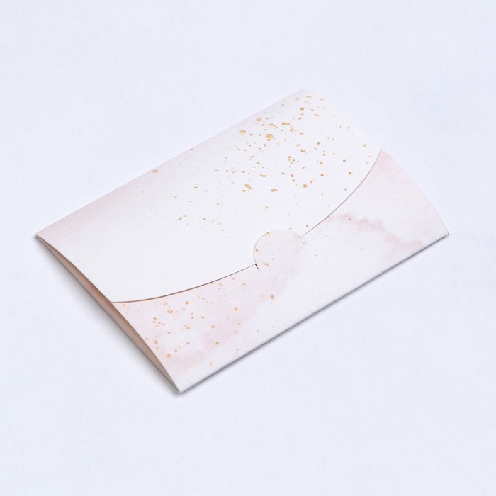 Конверт под сертификат с тиснением "С любовью"  10,5 х 7