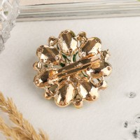 Брошь «Цветок» хризантемы, зелёная в золоте