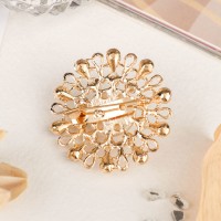 Брошь «Жемчужный цветок» плюмерия, белая в золоте