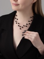 Колье «Зигзаг» бусины №6, чёрные в серебре, 45 см