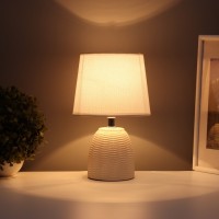 Лампа настольная "Плетение" 1х40Вт Е14 белый 20х20х34см