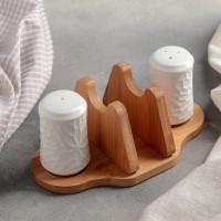 Набор для специй Доляна «Кракле», 2 предмета: солонка, перечница, салфетница, на деревянной подставке