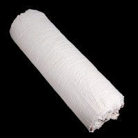 Полотно нетканое узбекское, длина 50 м, ширина 1.4 м, плотность 150 г/м²