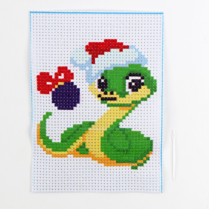 Вышивка крестиком для детей на новый год «Змея в шапочке», 14 х 10 см, набор для творчества