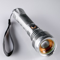 Фонарь ручной, 3 Вт,1200 мАч, заряд от прикуривателя 16.5 х 8.5 х 8.5