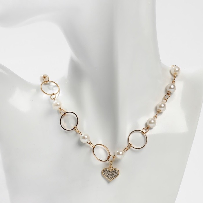 Колье с жемчугом «Сердце» в круглых звеньях, d=0,6см, цвет белый в золоте, 36 см