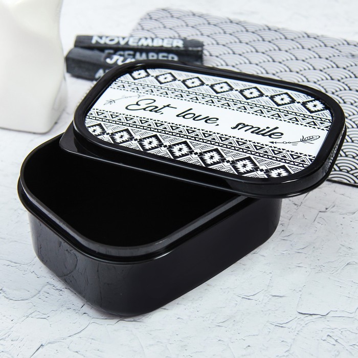 Ланч-бокс прямоугольный Сима-ленд «Ешь, люби улыбайся», 500 мл, чёрный