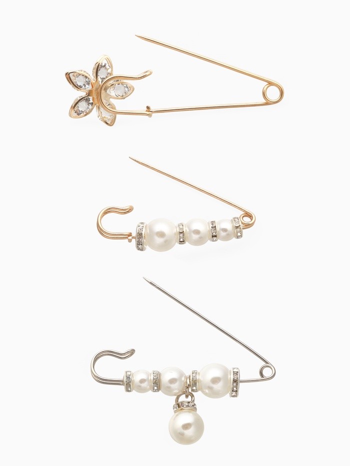 Набор булавок (3 шт.) «Жемчужины и цветы», 7.5 см, белый в золоте и серебре