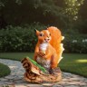 Садовая фигура из полистоуна «Белочка с орешком на пне», 25×12×23 см