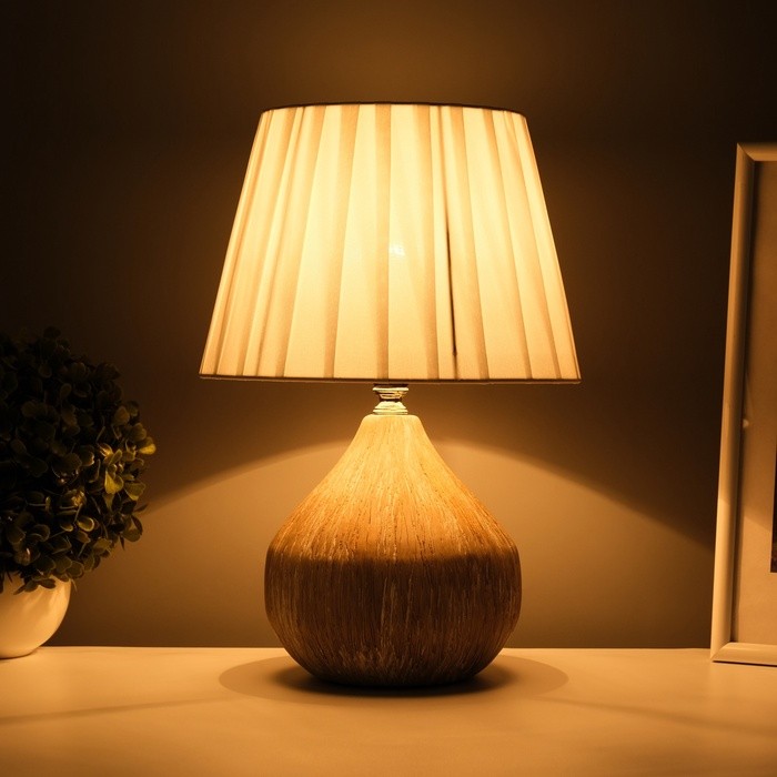 Настольная лампа "Селано" Е14 40Вт 22,5х22,5х33 см