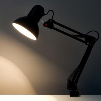 Лампа настольная Е27, на зажиме (220 В) черная h=55 см (811) RISALUX