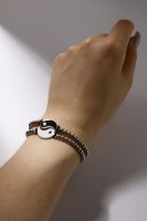 Браслеты парные «Неразлучники» инь-ян, на бусинах, чёрно-белые в серебре, d=7 см