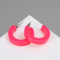 Серьги кольца акриловые QF «Дуга», d=3 см, розовые