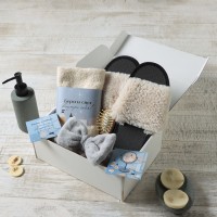 Набор подарочный «Этель» Love yourself, полотенце, тапочки, повязка на голову