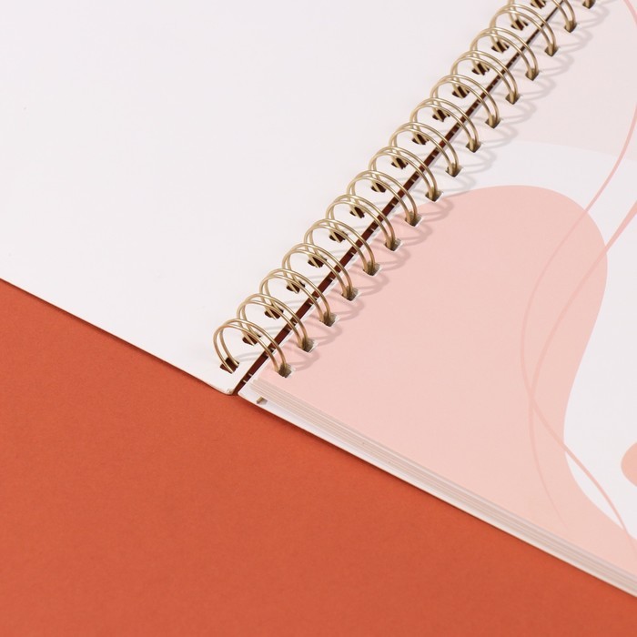 Фотоальбом на спирали 20 листов "Мы женаты" объёмный элемент + 4 вкладки 24х24 см