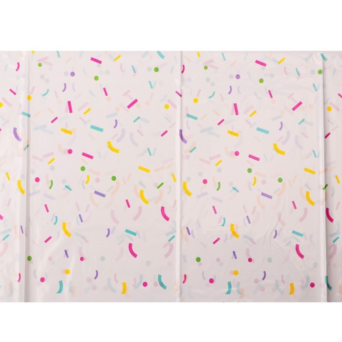Скатерть одноразовая «Конфетти», 137×180 см