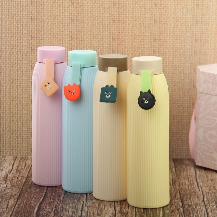 Бутылка «Медвежонок», 300 мл, 6×6×21 см, цвет МИКС